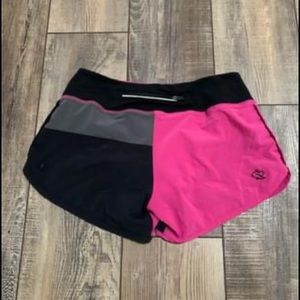 Women’s rabbit running lady dukes long-ish shorts